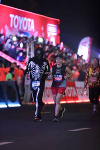 BIB: 4140, 181, 45352
                            <button type="button" onclick="openModal(20728192)" class="btn btn-primary btn-sm float-right btn-popup" data-toggle="modal" data-target=".modal-high-quality">
                        <i class="fas fa-shopping-cart"></i> Add to Cart
                    </button>
                                            <button type="button" onclick="isThisMe(20728192, true)" class="btn btn-success btn-sm float-right btn-popup btn-isme hidden" data-toggle="tooltip" data-placement="bottom" title="นี่คือรูปของคุณใช่ไหม คลิกที่นี่เพื่อเอาเข้าอัลบั้ม">
                        <i class="fas fa-plus"></i> Add to album
                    </button>
                    <button type="button" onclick="isThisMe(20728192, false)" class="btn btn-warning btn-sm float-right btn-popup btn-isnotme hidden">
                        <i class="fas fa-ban"></i> Remove from album
                    </button>